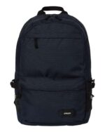 Oakley 20L Street Backpack – Durable, Functional & Comfortable